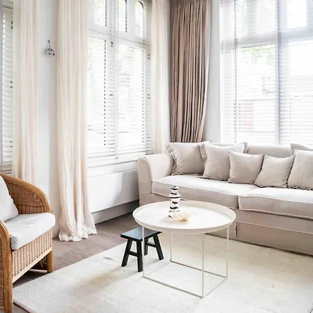 Cozy Traditional Dutch Close To Amsterdam & Tulips Пюрмеренд